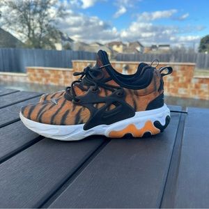 Nike react Tiger Stripes